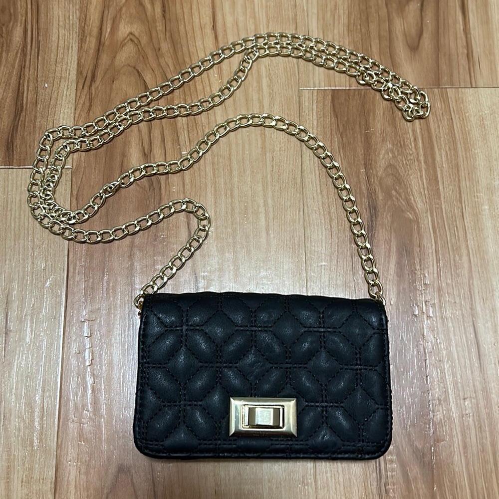 Small chain purse